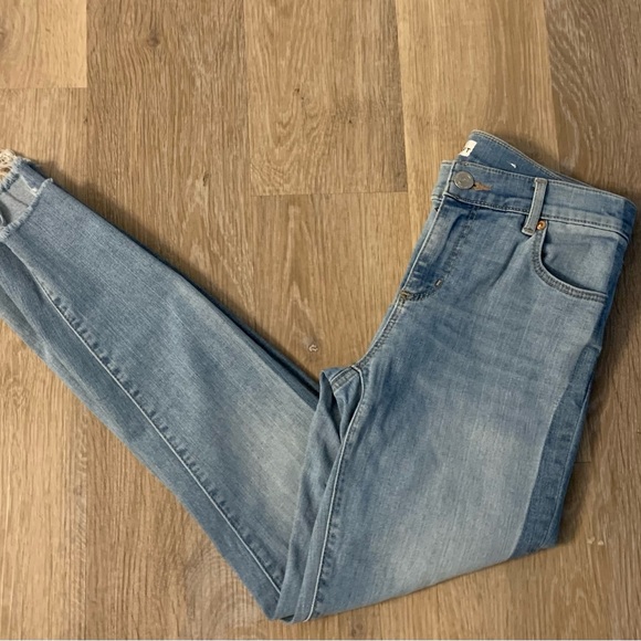 LOFT Ladies size 4/27 Light Blue Women's Skinny Jeans With Fringed Hem - Picture 1 of 8